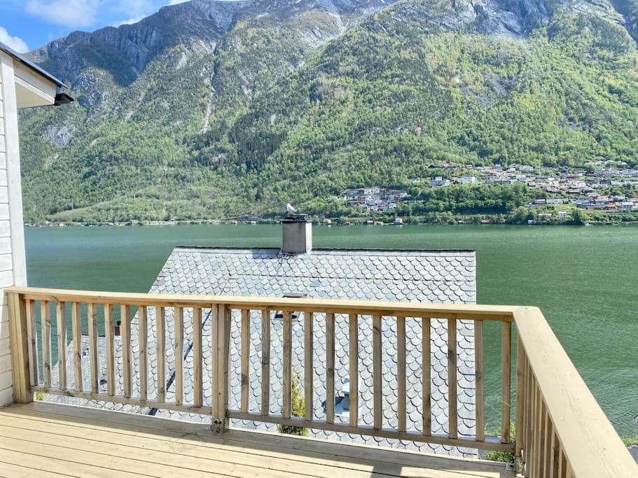 Vila Fjordside Panorama House Trolltunga Odda Exteriér fotografie