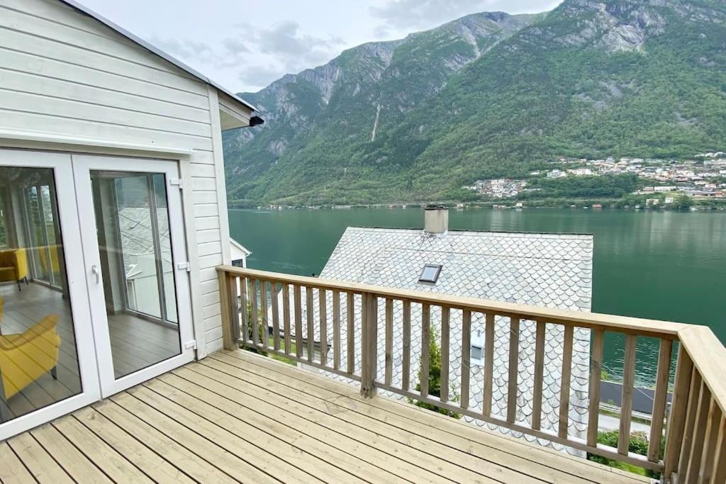 Vila Fjordside Panorama House Trolltunga Odda Exteriér fotografie
