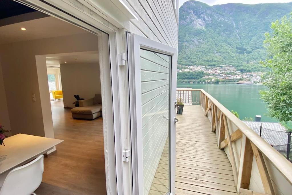 Vila Fjordside Panorama House Trolltunga Odda Exteriér fotografie